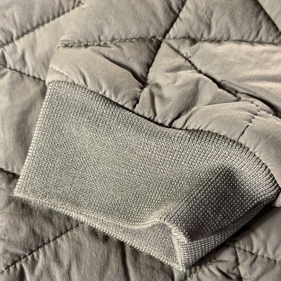 Duluth Trading Co Women's Quilted Bomber Jacket - Olive Work Warm - Picture 10 of 11